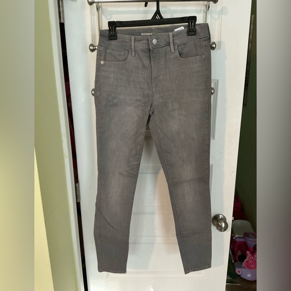 Old Navy Gray Skinny Jeans with Seamless Design